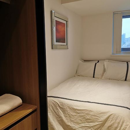 Homestay Room With Stunning Thames River View لندن المظهر الخارجي الصورة